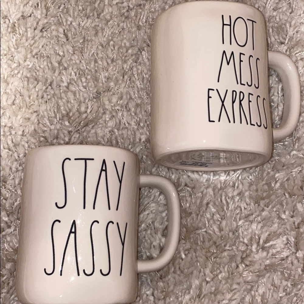 Rae Dunn mugs